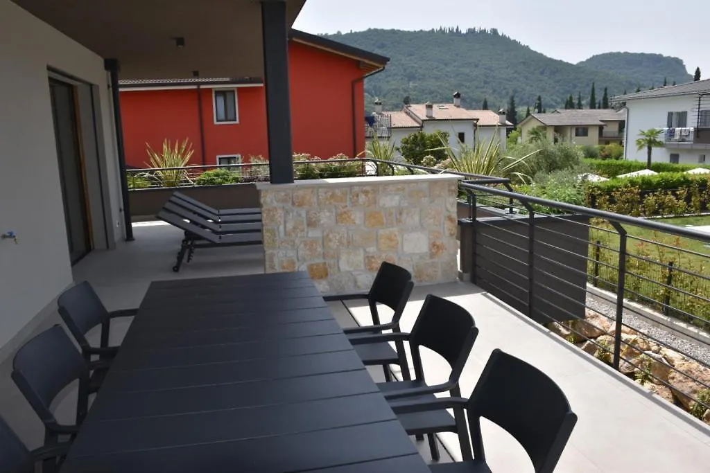 La Bella - Holiday Apartment In Garda  Garda (Verona)