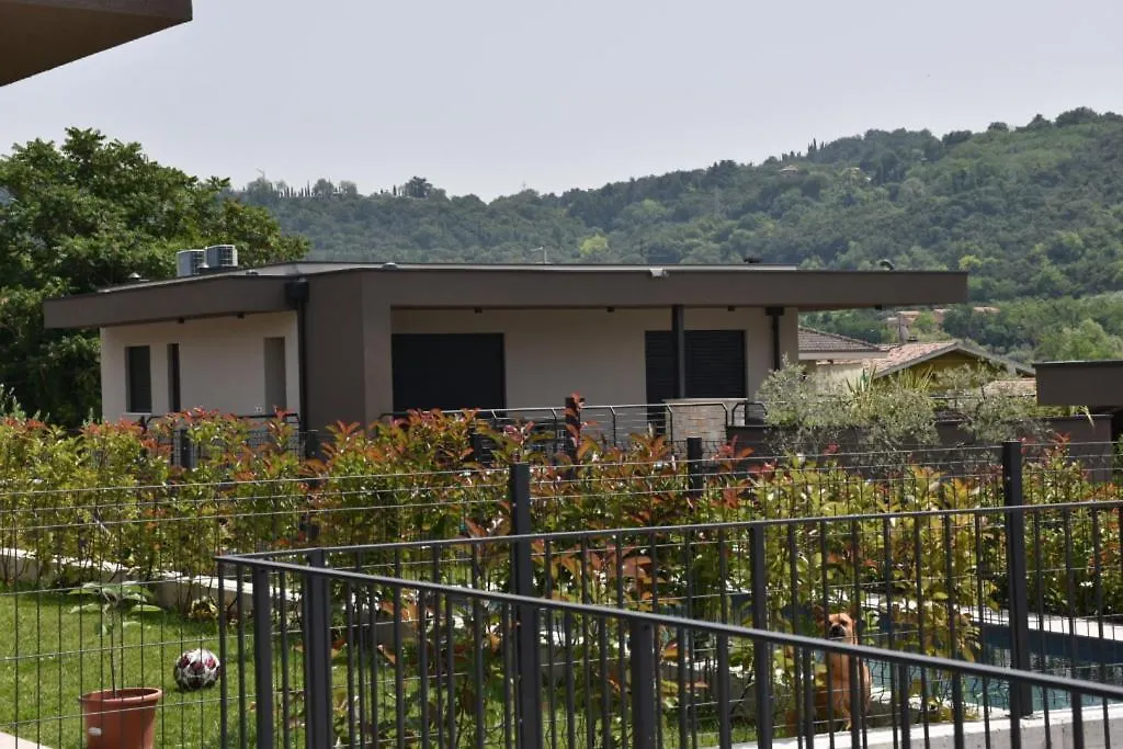 La Bella - Holiday Apartment In Garda