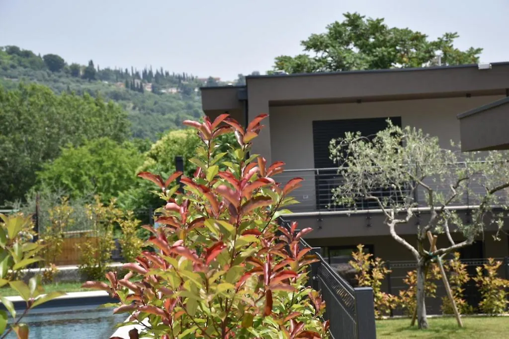La Bella - Holiday Apartment In Garda Italy
