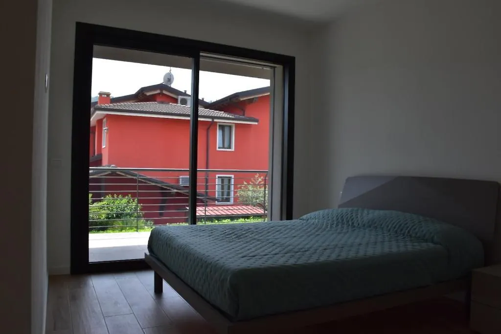 La Bella - Holiday Apartment In Garda Italy